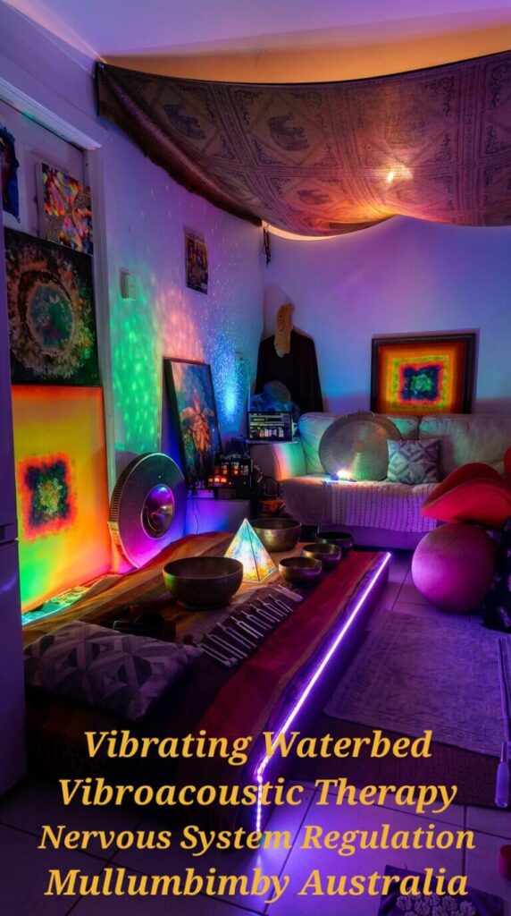 A vibroacoustic vibrating waterbed combining sound, frequency and water to support deep nervous system regulation and embodied relaxation.